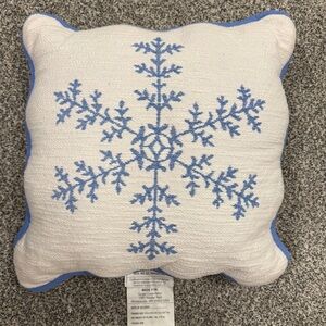 Threshold Blue on White Snowflake Pillow Winter Holiday Festive Scalloped